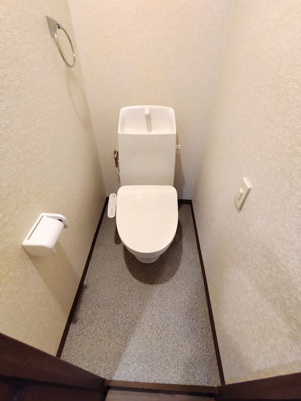 エクレール徳力 内観写真（トイレ）