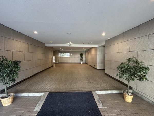 赤坂エクセル 共用部写真（エントランス）