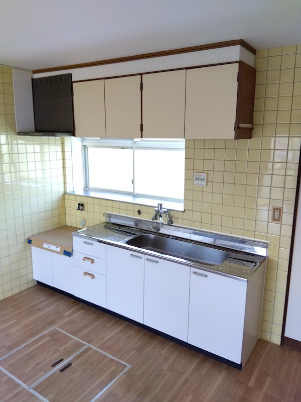 南丘三丁目戸建 内観写真（キッチン）