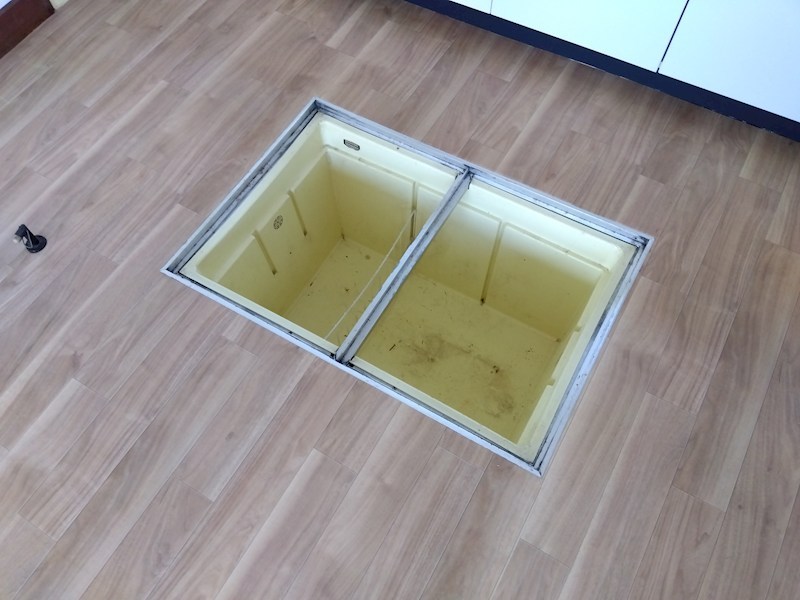 南丘三丁目戸建 内観写真（収納）