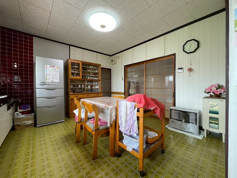 大字香春町中津原戸建 内観写真（リビング）