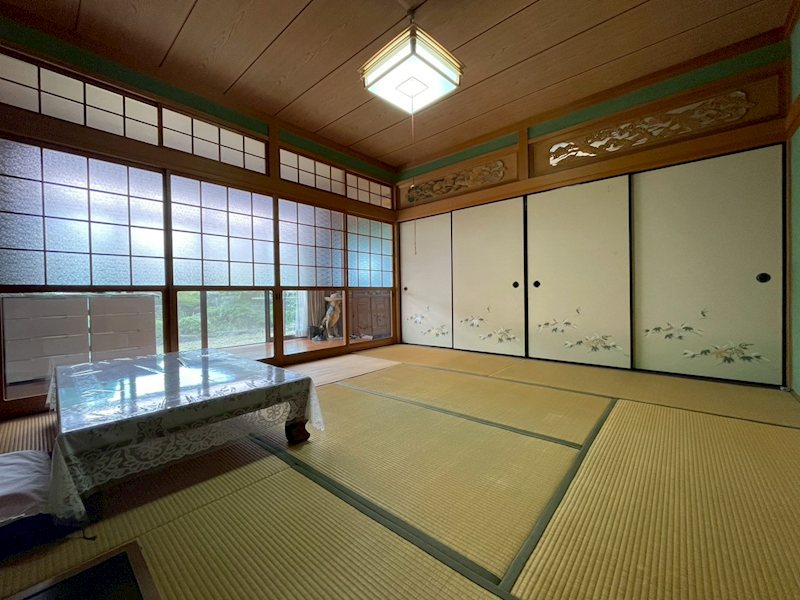 大字香春町中津原戸建 内観写真（リビング以外の居室）