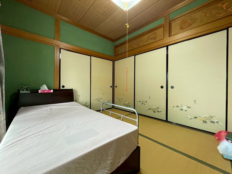 大字香春町中津原戸建 内観写真（リビング以外の居室）