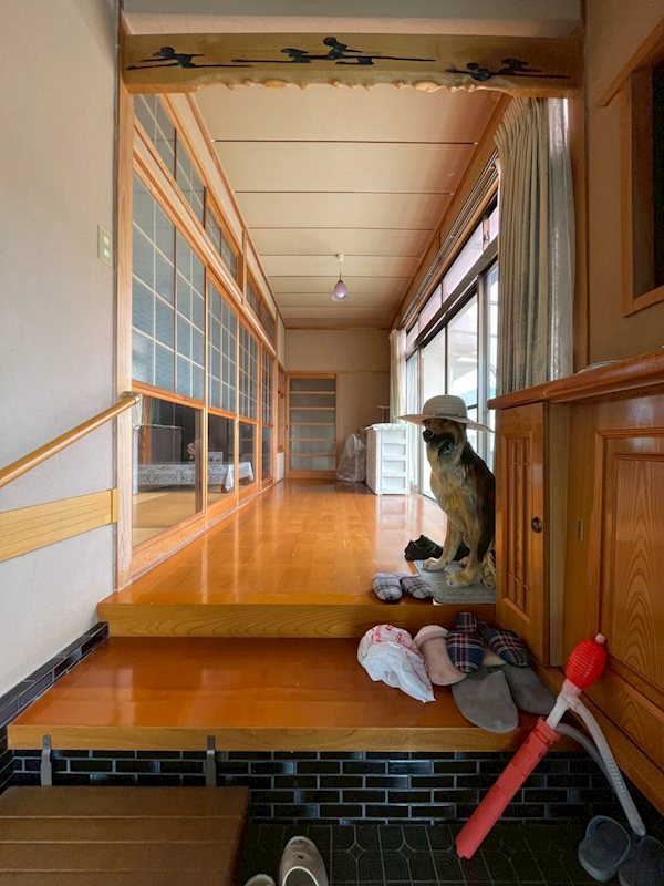 大字香春町中津原戸建 現地写真（玄関）