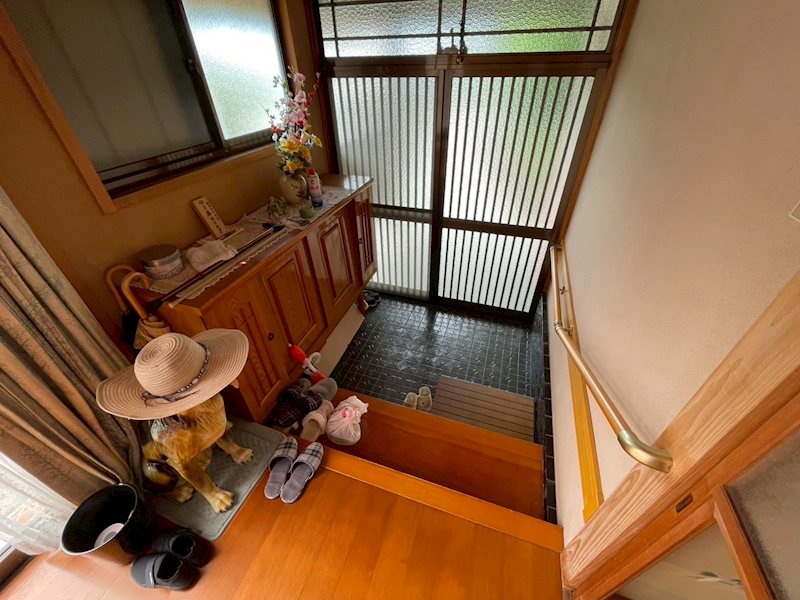 大字香春町中津原戸建 現地写真（玄関）
