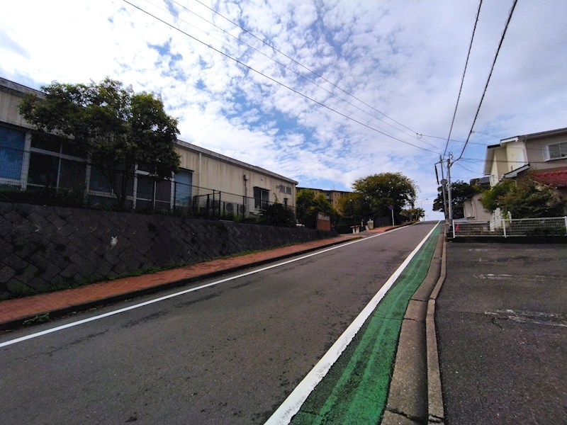 松ヶ岡事務所 現地写真（前面道路含む現地写真）