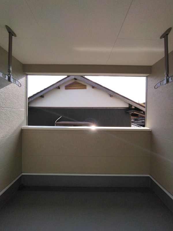 御開一丁目新築戸建2号棟　第5 現地写真（バルコニー）