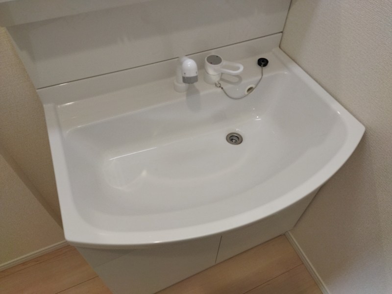御開一丁目新築戸建3号棟　第5 内観写真（洗面台・洗面所）