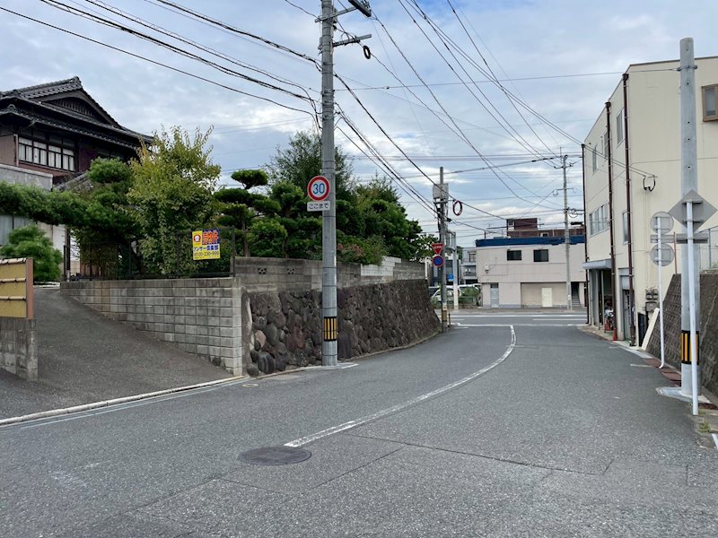 竹末一丁目2番土地 現地写真（前面道路含む現地写真）