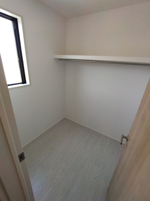 宮前町新築戸建1号棟　1期 内観写真（収納）