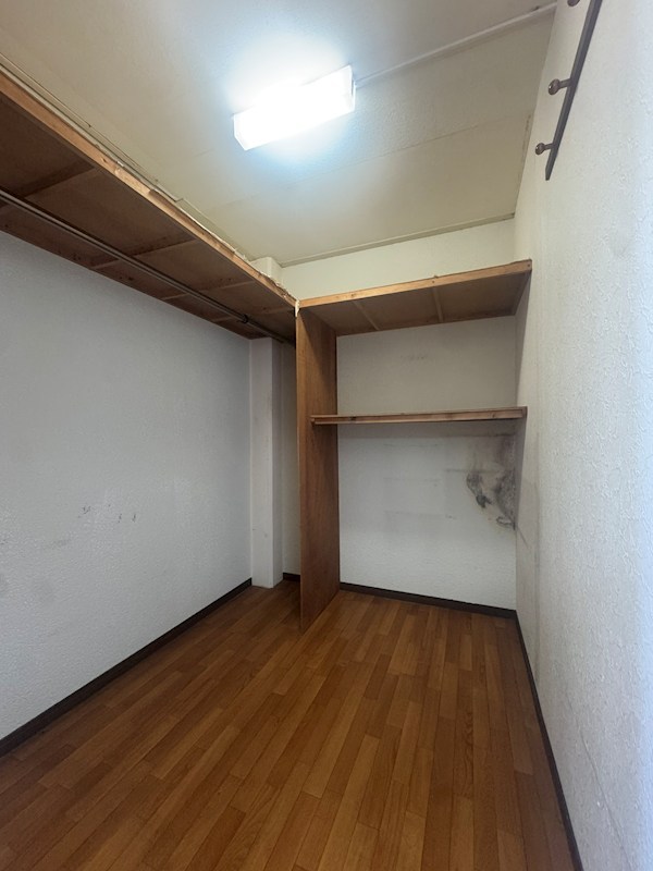 松寿山三丁目戸建 内観写真（収納）