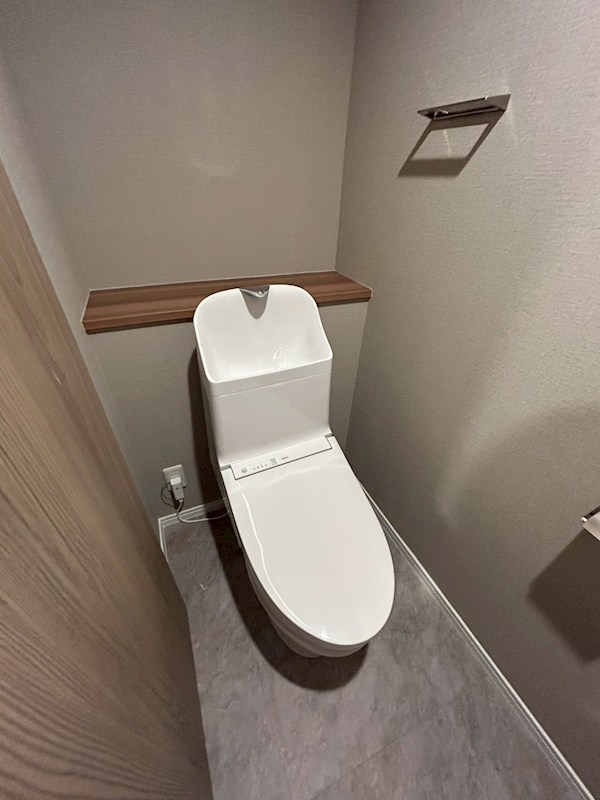 ロワールマンション青葉WEST棟 内観写真（トイレ）