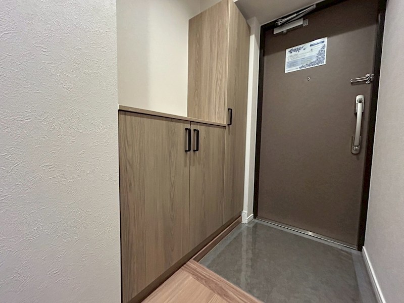 ロワールマンション青葉WEST棟 現地写真（玄関）