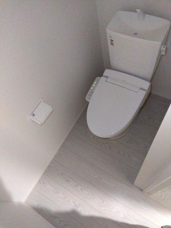 南大橋四丁目新築戸建2号棟　2期 内観写真（トイレ）