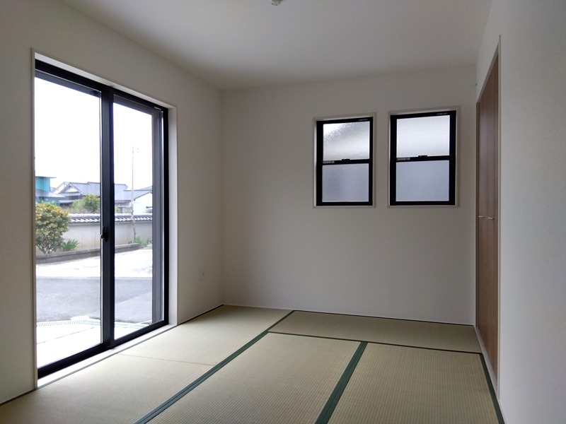 南大橋四丁目新築戸建2号棟　2期 内観写真（リビング以外の居室）