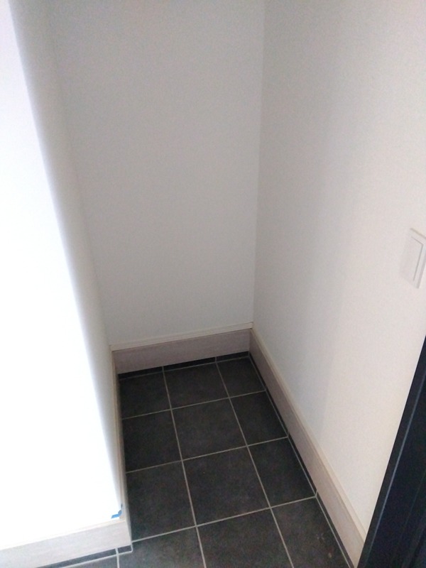 南大橋四丁目新築戸建2号棟　2期 内観写真（収納）