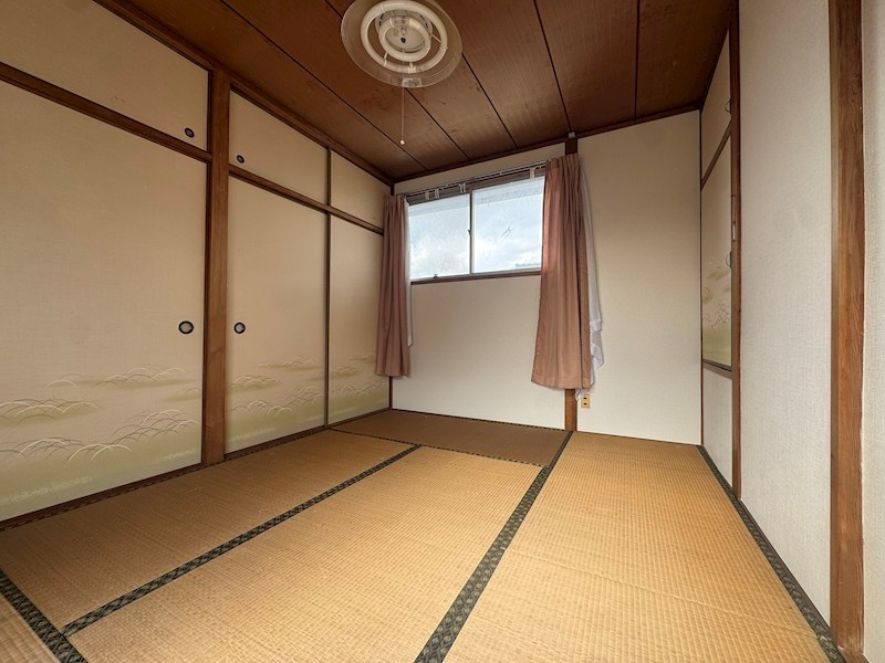 塔野二丁目戸建 内観写真（リビング以外の居室）