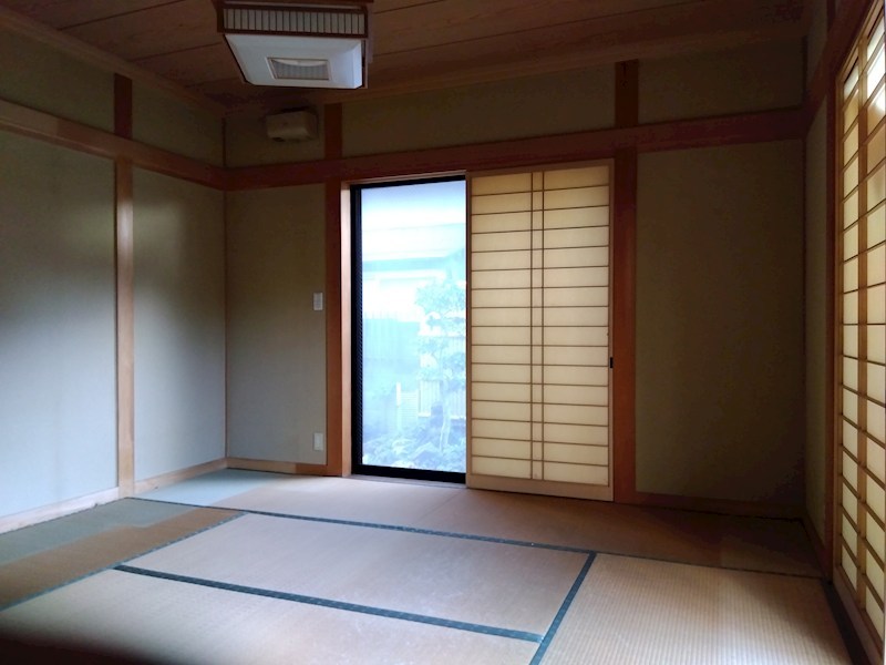 富士見二丁目戸建 内観写真（リビング以外の居室）