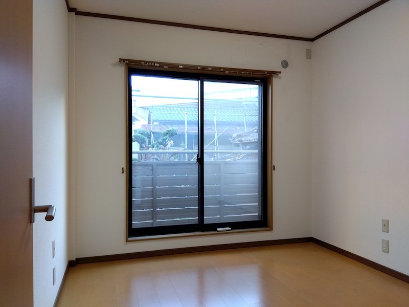 富士見二丁目戸建 内観写真（リビング以外の居室）