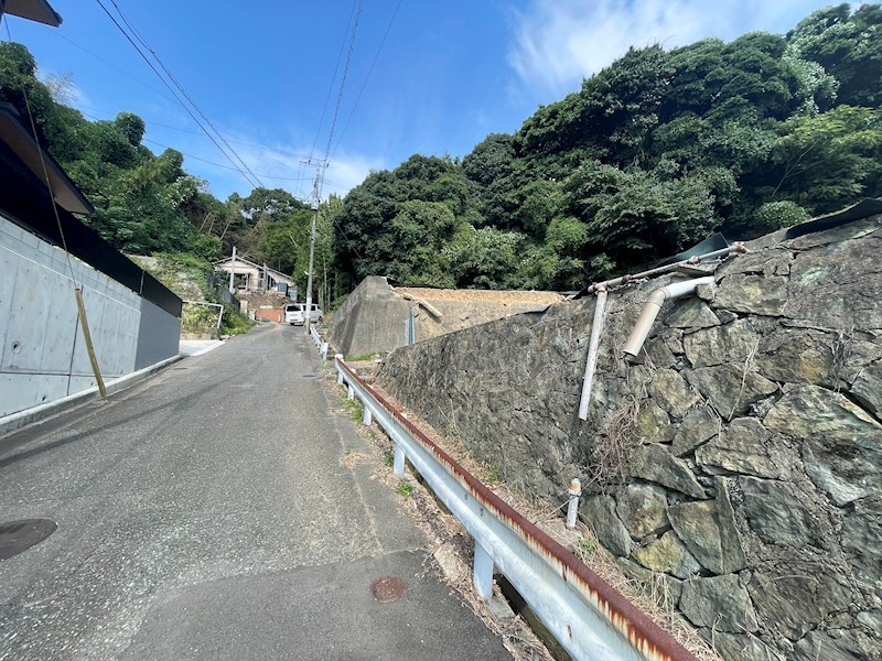 赤島町33番土地 現地写真（前面道路含む現地写真）