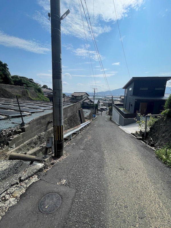 赤島町33番土地 現地写真（前面道路含む現地写真）