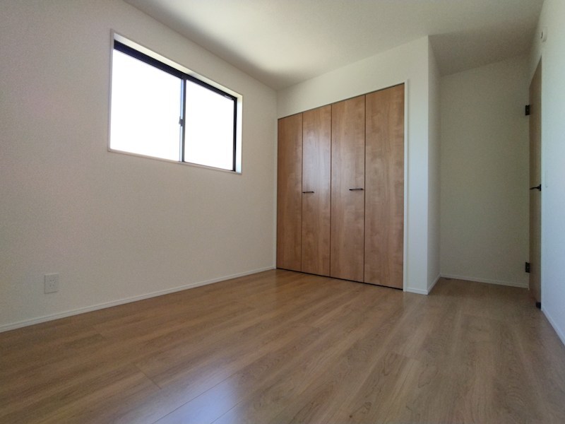 下畑町新築戸建3号棟　1期 内観写真（リビング以外の居室）