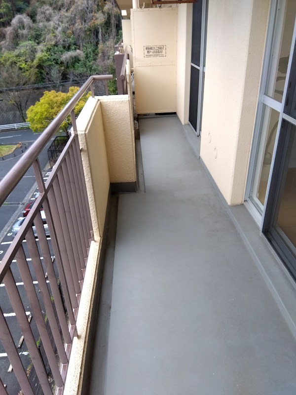 グリーンタウンもりつね16号棟 現地写真（バルコニー）