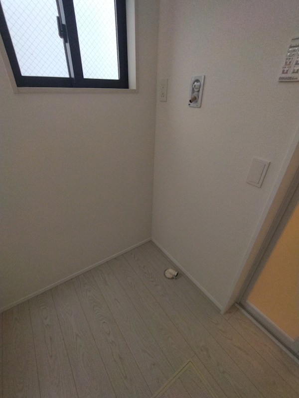 明治町新築戸建1号棟　1期 内観写真（洗面台・洗面所）