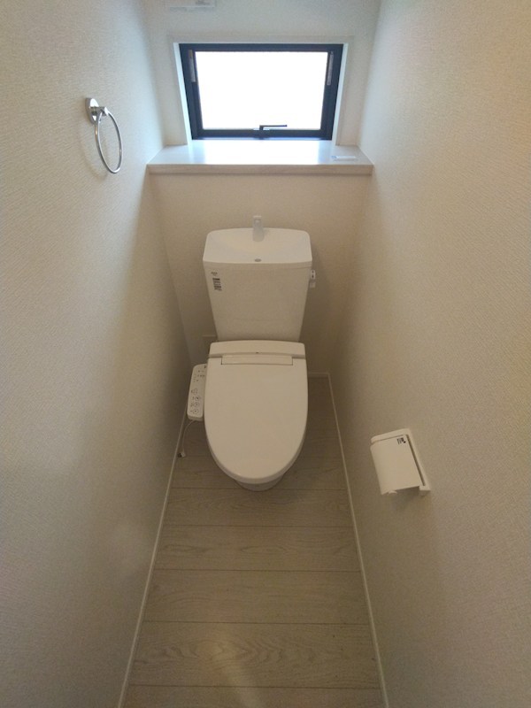 明治町新築戸建1号棟　1期 内観写真（トイレ）