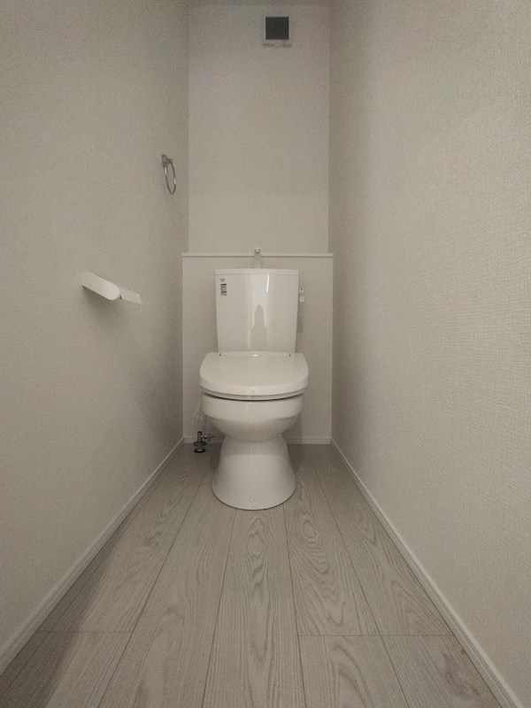 明治町新築戸建1号棟　1期 内観写真（トイレ）