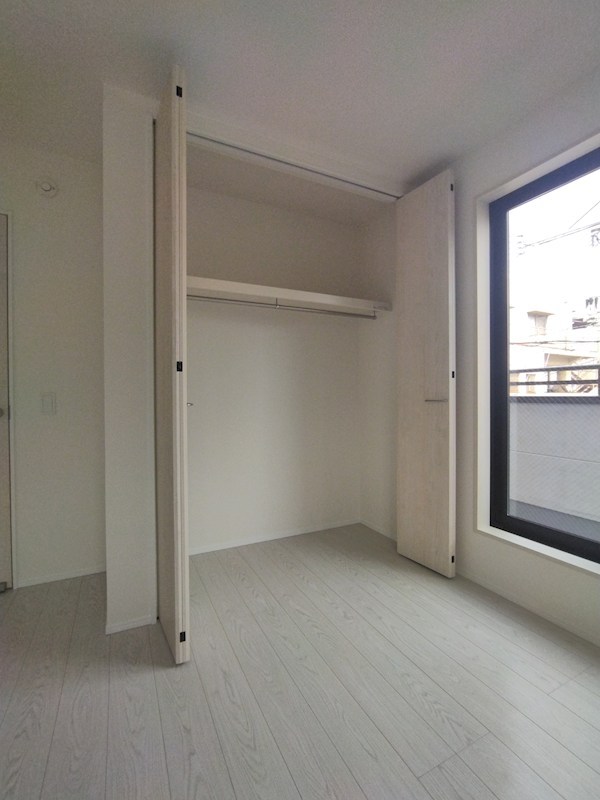 明治町新築戸建1号棟　1期 内観写真（収納）