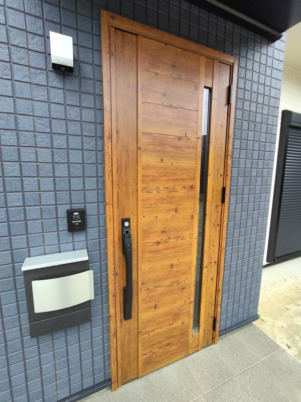 大字感田新築戸建2号地 現地写真（玄関）