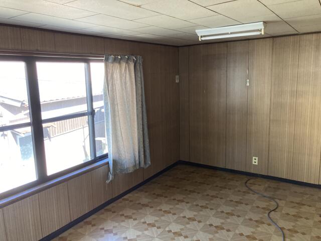 田野浦一丁目戸建 内観写真（リビング以外の居室）