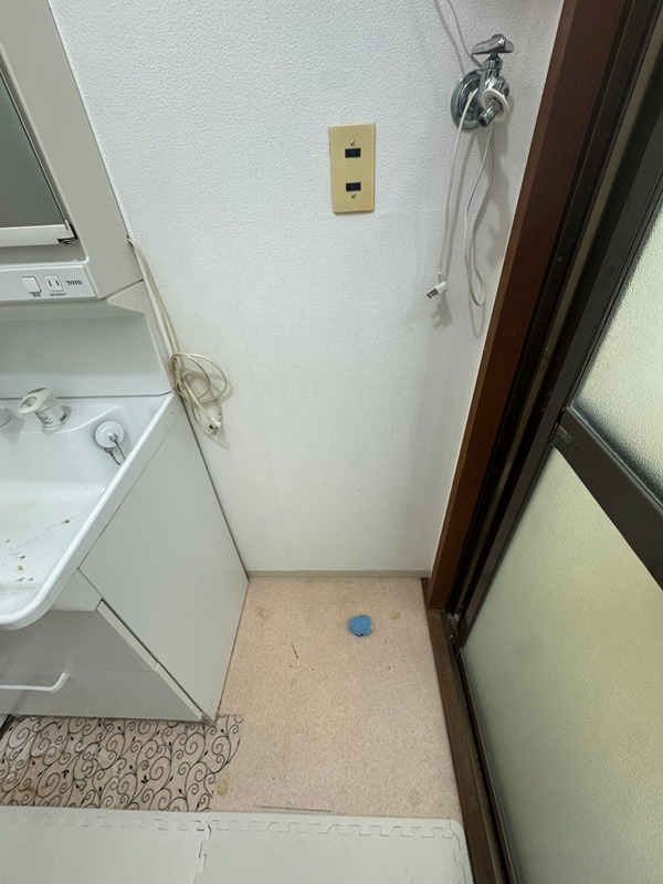 上上津役五丁目戸建 内観写真（洗面台・洗面所）