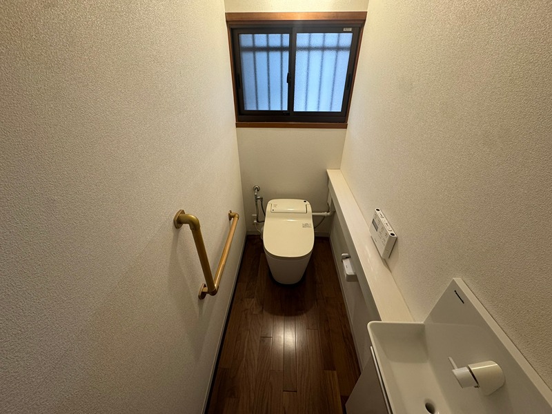 上上津役五丁目戸建 内観写真（トイレ）