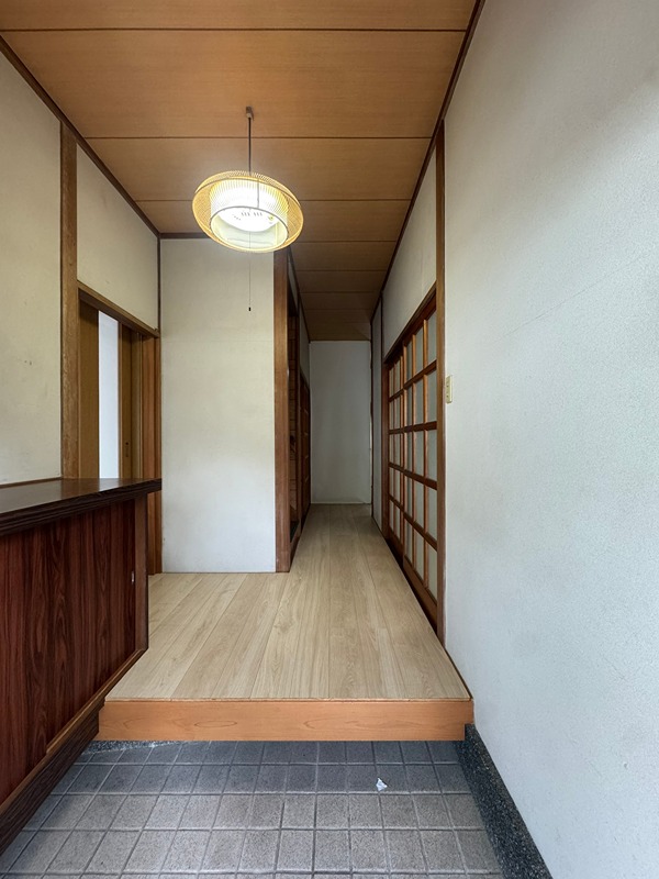 上上津役五丁目戸建 現地写真（玄関）