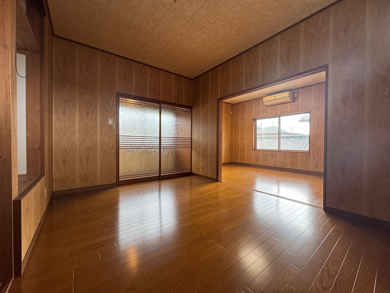 上上津役五丁目戸建 内観写真（リビング以外の居室）