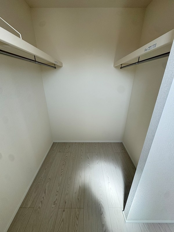 藤原三丁目新築戸建2号棟　4期  内観写真（収納）