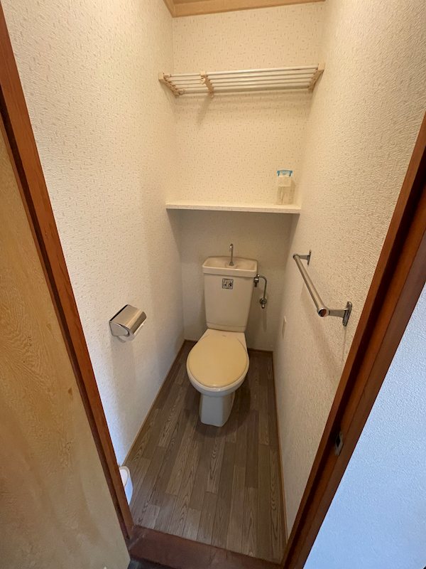 エメラルドハイツ大里Ⅰ 内観写真（トイレ）