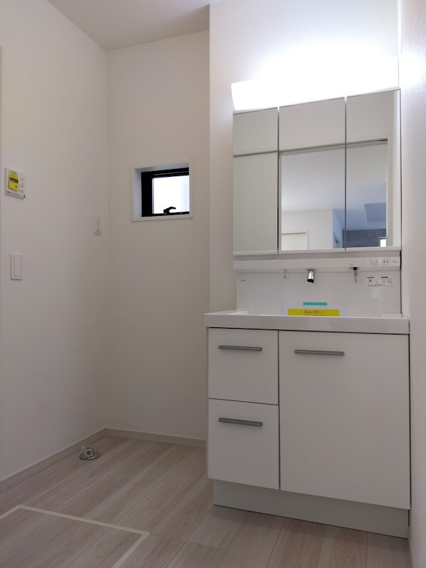 黒住町新築戸建1号棟　2期 内観写真（洗面台・洗面所）