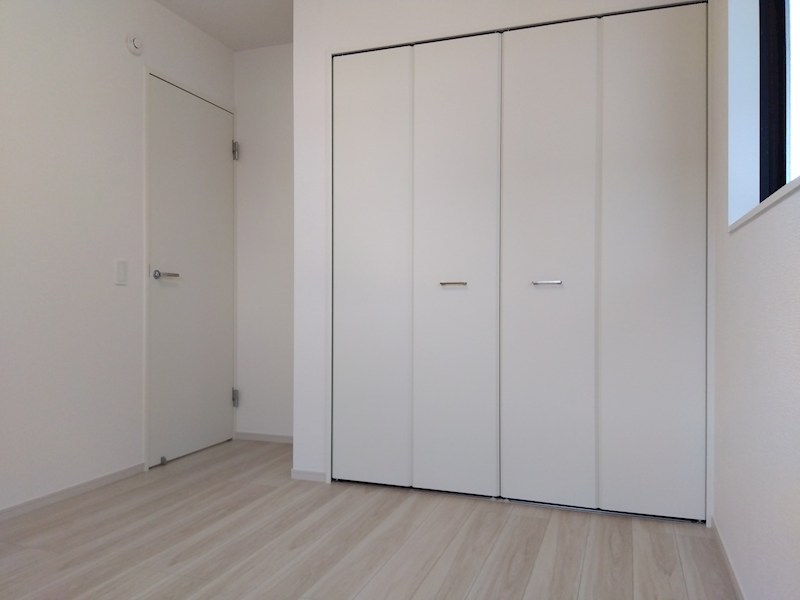 黒住町新築戸建1号棟　2期 内観写真（リビング以外の居室）
