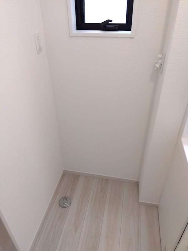 黒住町新築戸建1号棟　2期 内観写真（洗面台・洗面所）