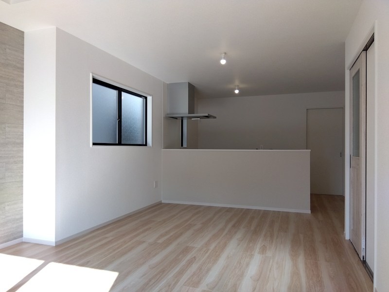 大畠一丁目新築戸建1号棟　2期 内観写真（リビング）