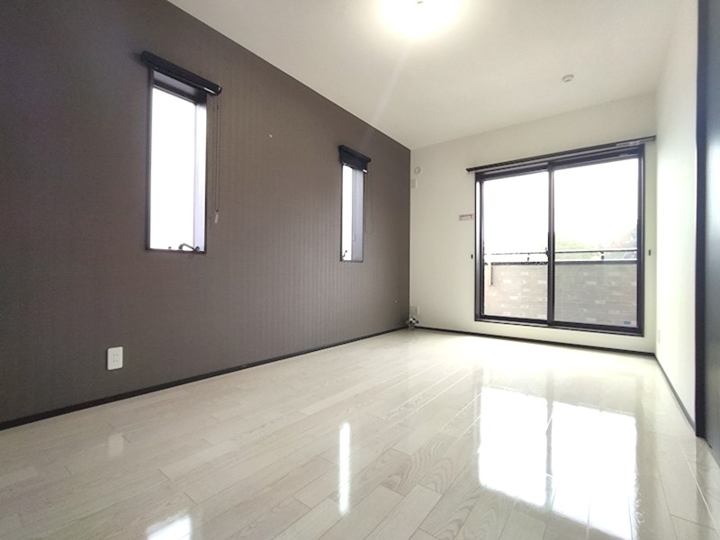 植木171番戸建 内観写真（リビング以外の居室）