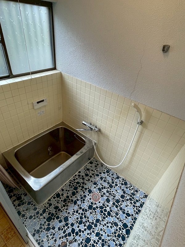 若葉三丁目1番戸建 内観写真（浴室）