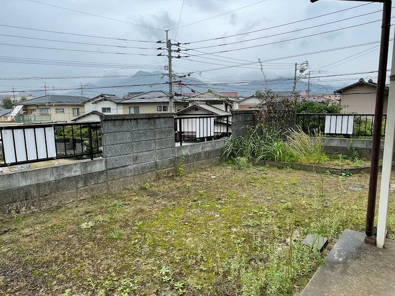 若葉三丁目1番戸建 現地写真（庭）