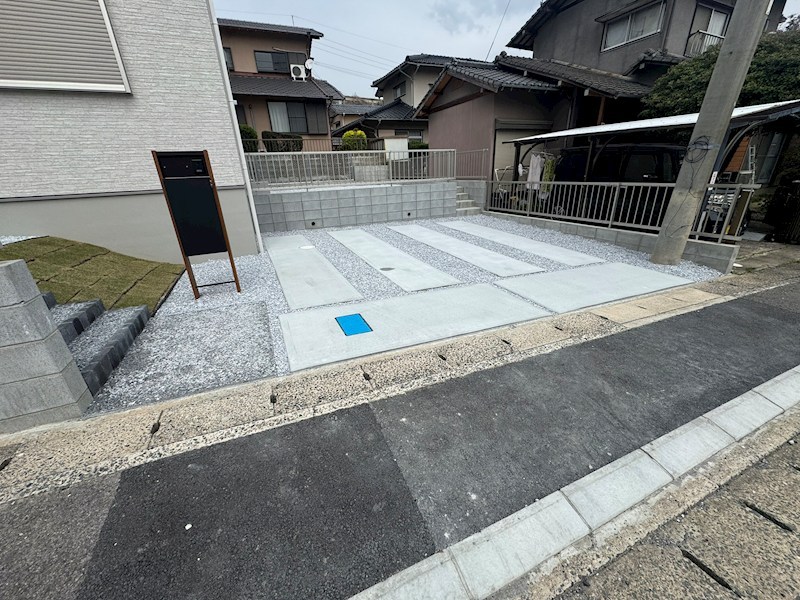 扇ヶ浦三丁目新築戸建2号地 現地写真（駐車場）