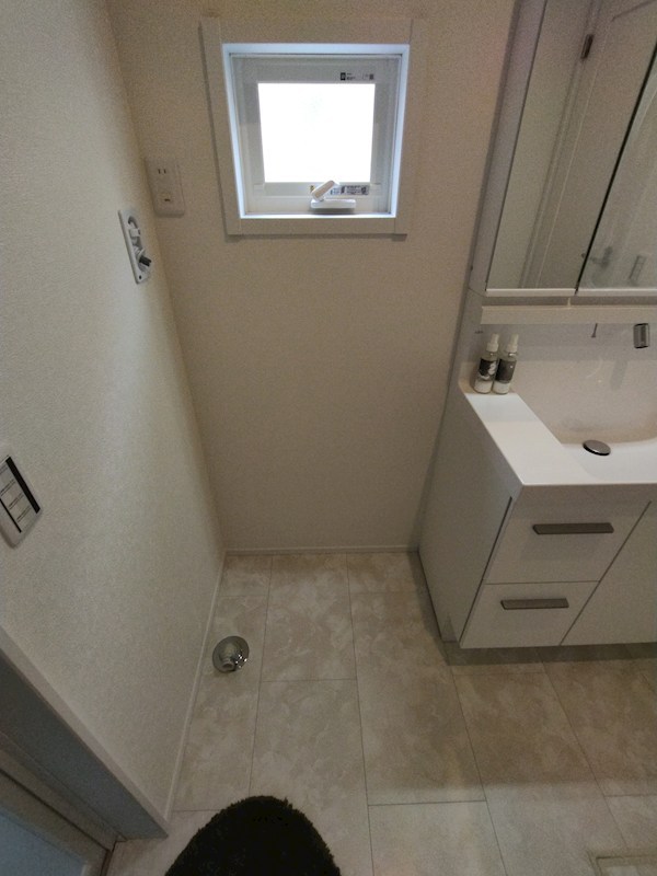 扇ヶ浦三丁目新築戸建2号地 内観写真（洗面台・洗面所）