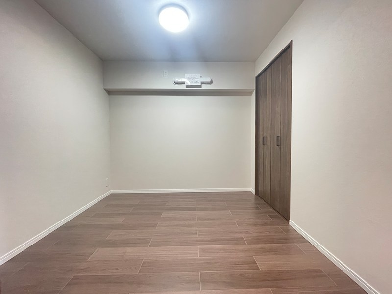 エクセレンス谷 内観写真（リビング以外の居室）
