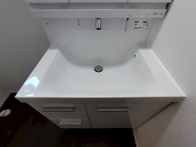 中の原三丁目新築戸建1号棟　3期 内観写真（洗面台・洗面所）